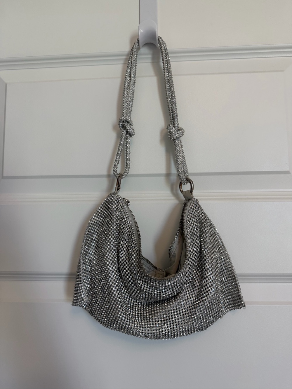Silver Chainmail Shoulder Bag - Elegant Evening Hobo